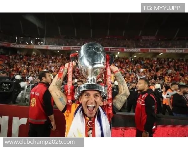 土耳其足球盛宴加拉塔萨雷强势对决引发球迷热潮